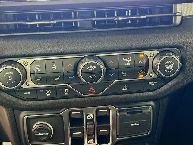 new 2025 Jeep Gladiator car, priced at $49,745