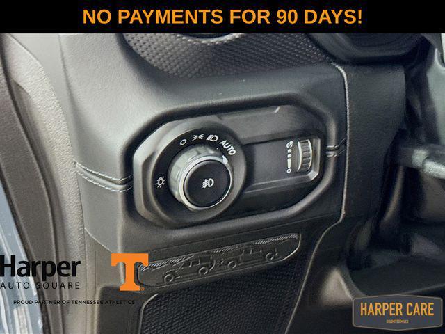new 2025 Jeep Wrangler car, priced at $70,045