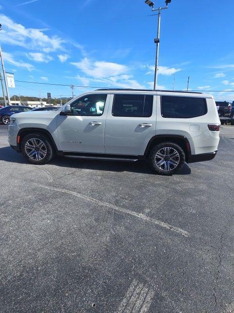 used 2022 Jeep Wagoneer car, priced at $42,995