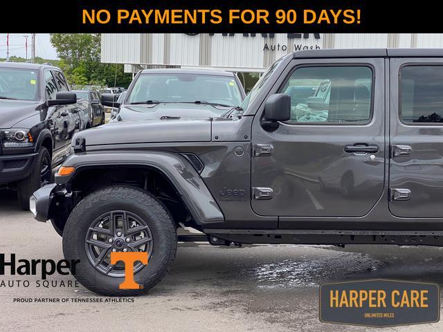 new 2024 Jeep Gladiator car, priced at $46,437