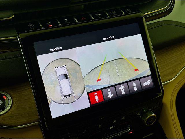 new 2025 Jeep Grand Cherokee car, priced at $64,992