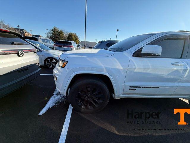 used 2016 Jeep Grand Cherokee car, priced at $12,871