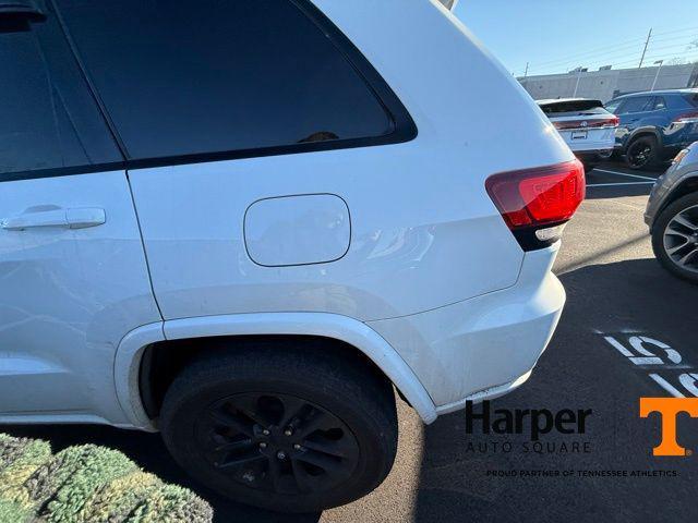 used 2016 Jeep Grand Cherokee car, priced at $12,871