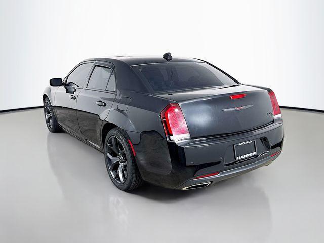 used 2021 Chrysler 300 car, priced at $19,900