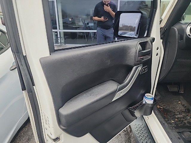 used 2014 Jeep Wrangler Unlimited car, priced at $13,895