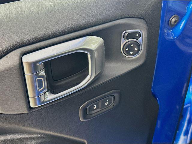 new 2025 Jeep Gladiator car, priced at $49,745