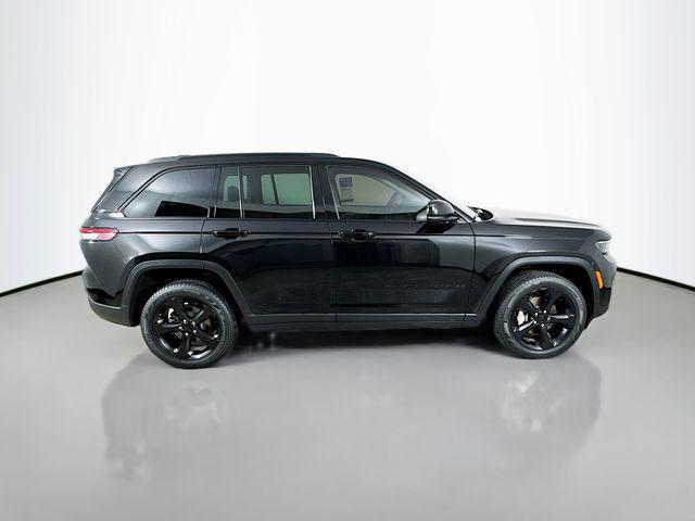 used 2023 Jeep Grand Cherokee car, priced at $35,967