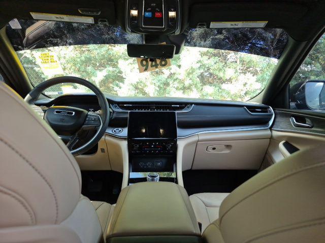 used 2023 Jeep Grand Cherokee car, priced at $30,933