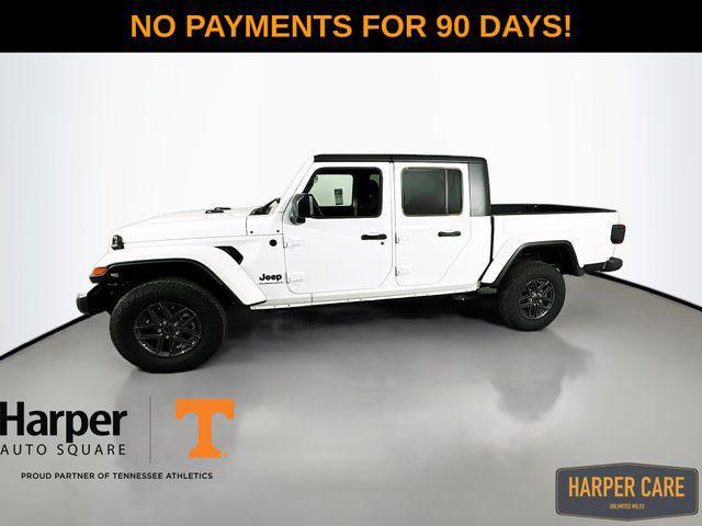 new 2024 Jeep Gladiator car, priced at $45,901