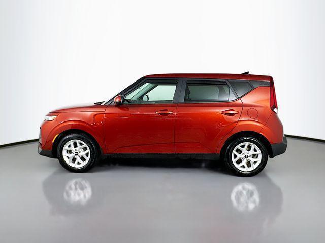 used 2022 Kia Soul car, priced at $15,990