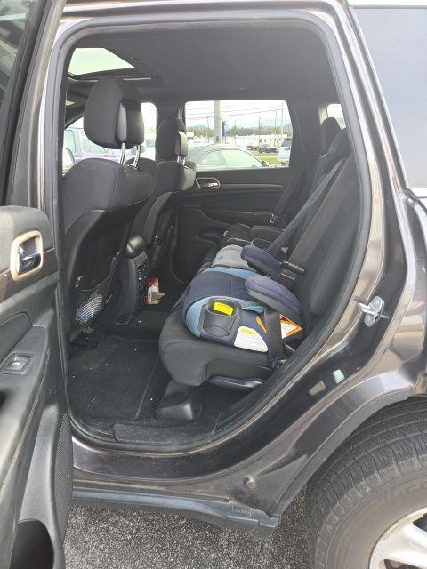 used 2015 Jeep Grand Cherokee car, priced at $8,897