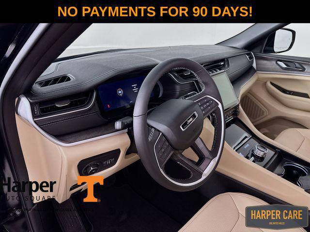 new 2025 Jeep Grand Cherokee car, priced at $46,653