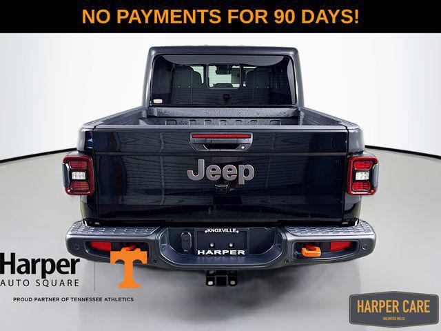 new 2025 Jeep Gladiator car, priced at $56,063