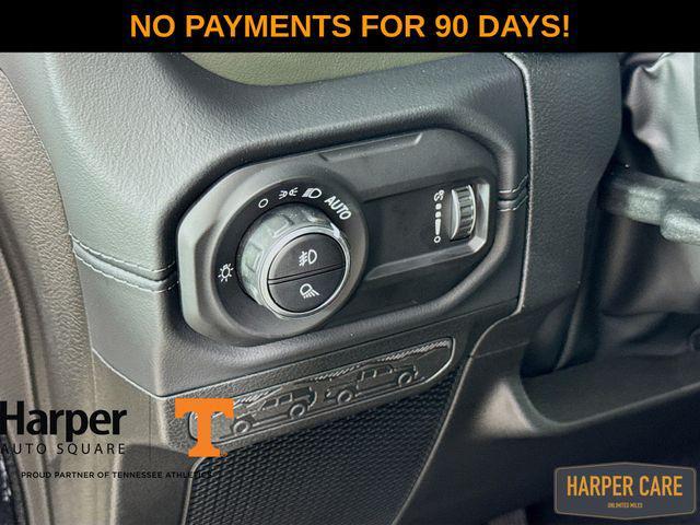 new 2025 Jeep Gladiator car, priced at $56,063