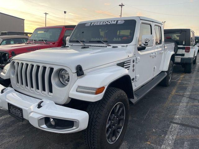 used 2022 Jeep Gladiator car, priced at $37,865