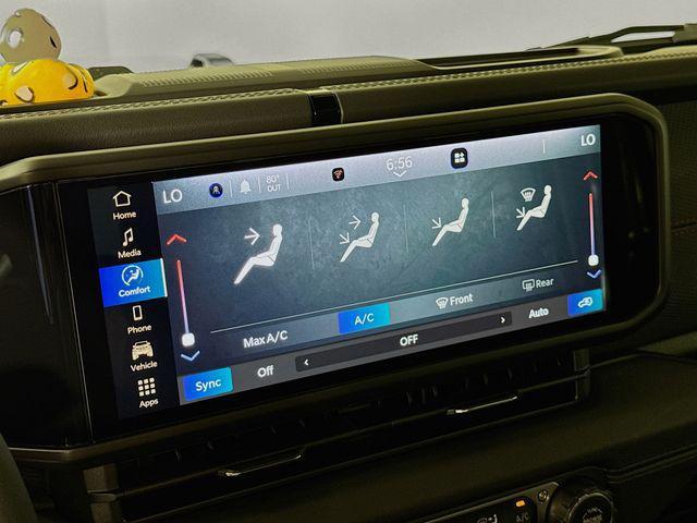 new 2025 Jeep Wrangler car