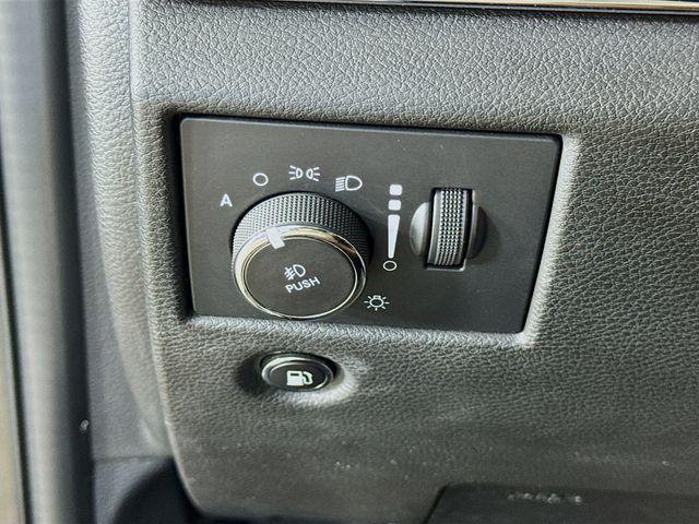 used 2021 Jeep Grand Cherokee car, priced at $27,499