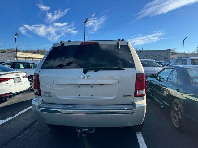 used 2007 Jeep Grand Cherokee car, priced at $4,995