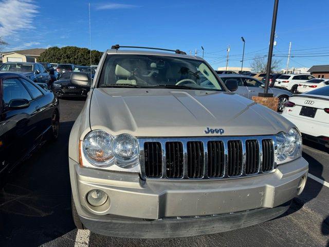 used 2007 Jeep Grand Cherokee car, priced at $4,995