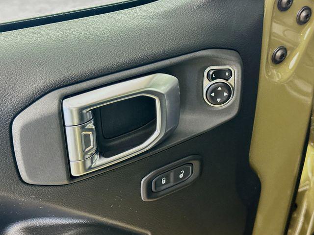 new 2025 Jeep Wrangler car, priced at $40,658