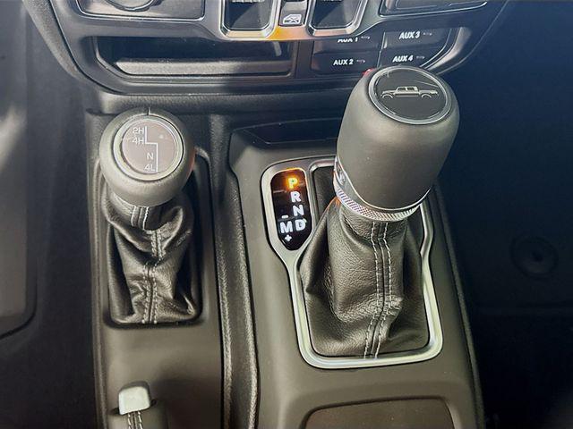 new 2025 Jeep Gladiator car, priced at $48,153