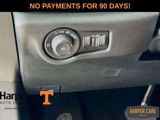 new 2026 Chrysler Pacifica car, priced at $52,298