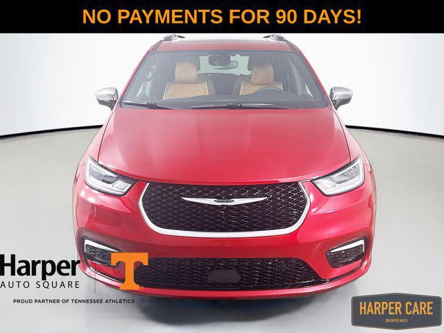 new 2026 Chrysler Pacifica car, priced at $52,298