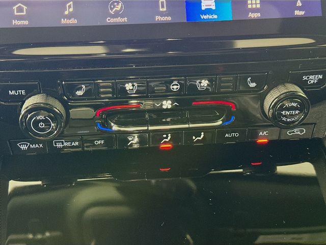 new 2025 Jeep Grand Cherokee L car, priced at $49,906