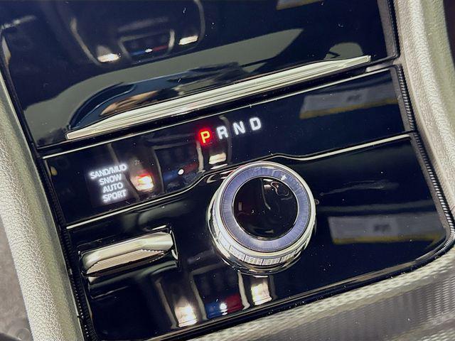 new 2025 Jeep Grand Cherokee L car, priced at $49,906