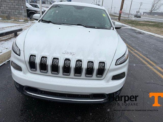 used 2016 Jeep Cherokee car, priced at $10,274