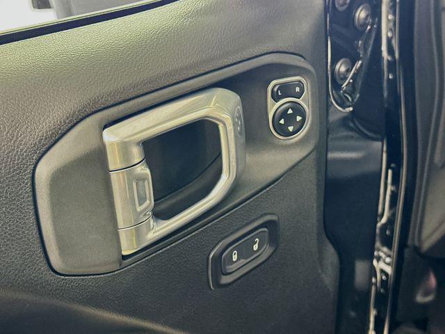 new 2025 Jeep Wrangler car, priced at $61,668