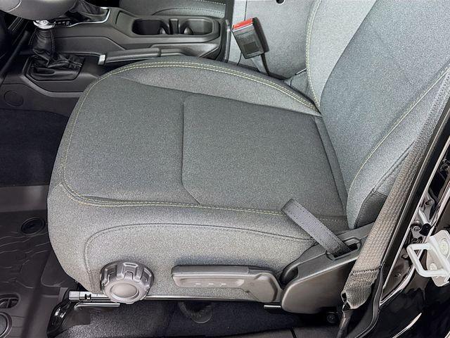 new 2025 Jeep Wrangler car, priced at $47,340
