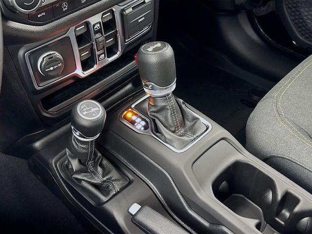 new 2025 Jeep Wrangler car, priced at $47,340