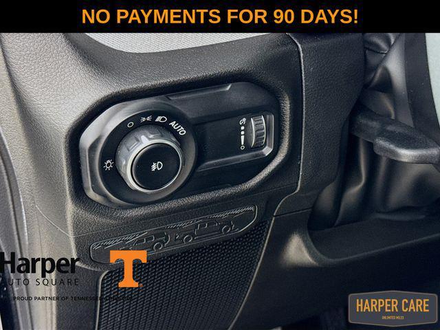 new 2025 Jeep Wrangler car, priced at $47,340