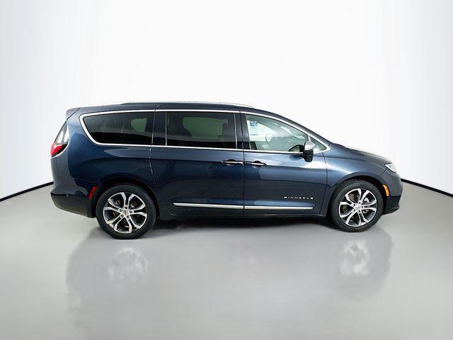 used 2021 Chrysler Pacifica car, priced at $34,247