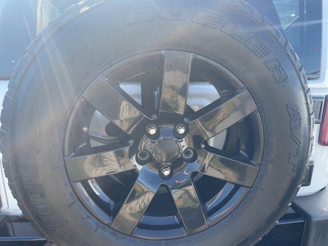 used 2014 Jeep Wrangler Unlimited car, priced at $13,637