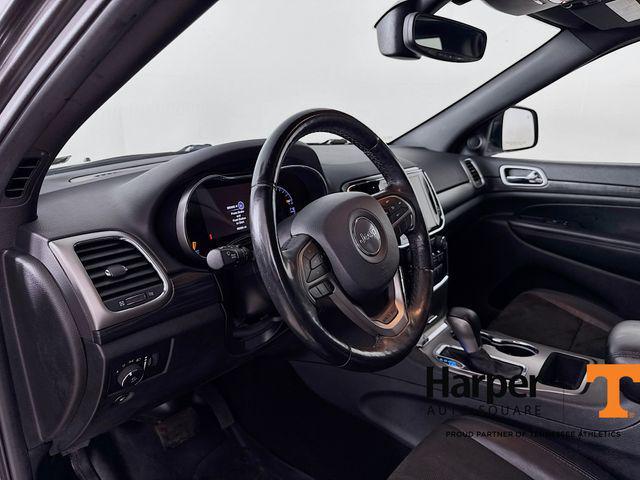 used 2020 Jeep Grand Cherokee car, priced at $21,605