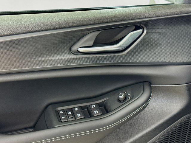 new 2025 Jeep Grand Cherokee L car, priced at $41,559