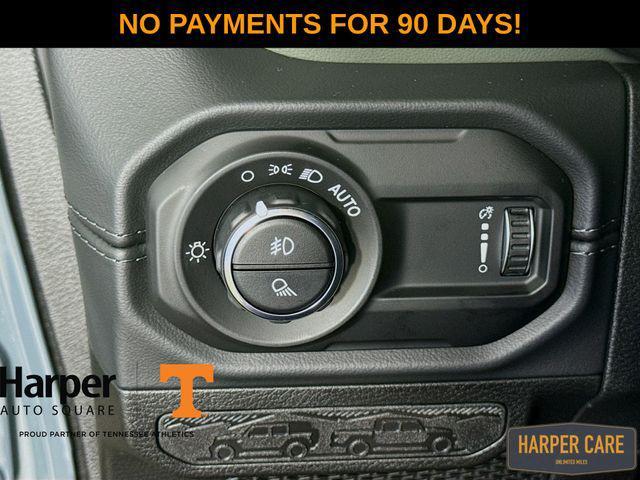 new 2025 Jeep Gladiator car, priced at $56,063