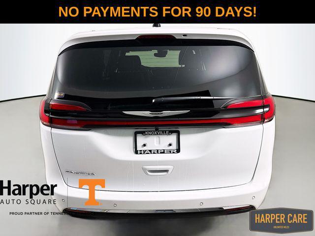 new 2026 Chrysler Pacifica car, priced at $43,261
