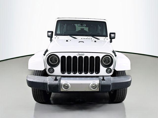 used 2015 Jeep Wrangler Unlimited car, priced at $16,460