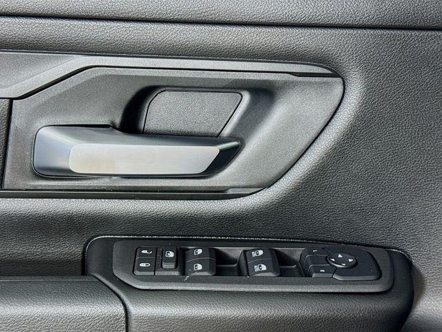 new 2025 Ram 1500 car, priced at $46,371