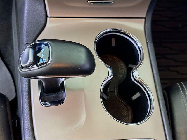 used 2015 Jeep Grand Cherokee car, priced at $8,702
