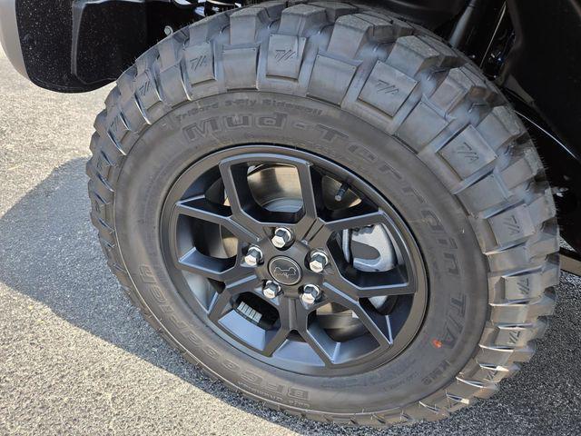 new 2025 Jeep Gladiator car, priced at $46,660