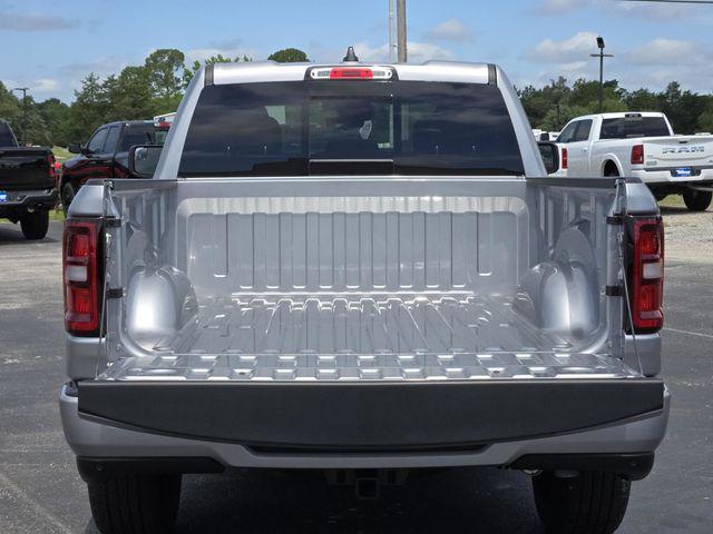 new 2025 Ram 1500 car, priced at $41,670