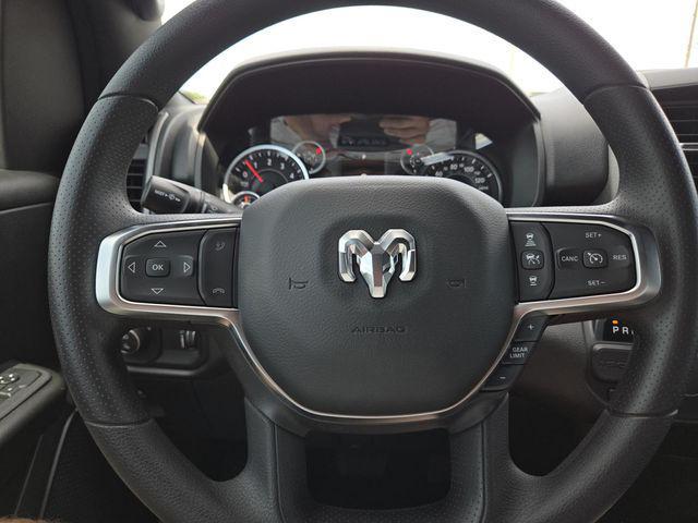 new 2025 Ram 1500 car, priced at $41,670