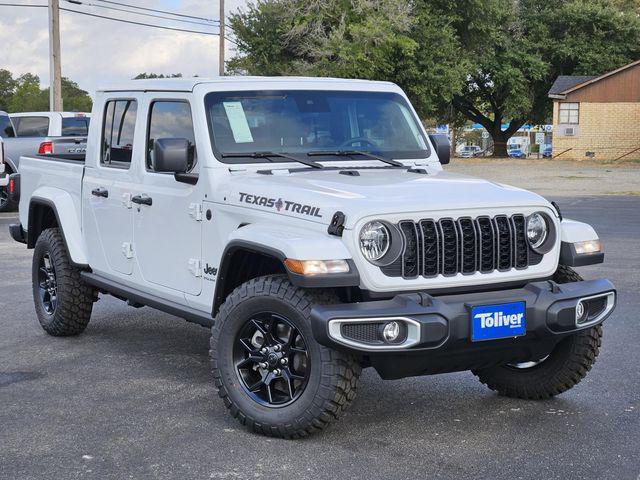 new 2024 Jeep Gladiator car, priced at $48,355