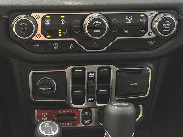 new 2025 Jeep Wrangler car, priced at $59,999