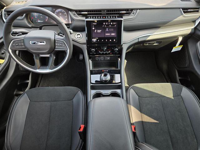 new 2025 Jeep Grand Cherokee L car, priced at $36,500