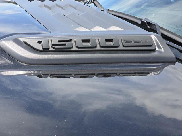 new 2025 Ram 1500 car, priced at $58,925